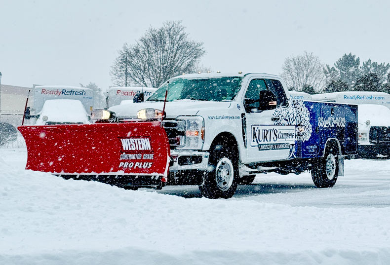 Commercial Snow & Ice Management | Burlington County NJ | Kurt's Complete Landscape & Lawncare